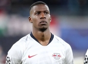 乐鱼体育链接-关于沙尔克客场逆袭，大胜不莱梅取得关键胜利的信息