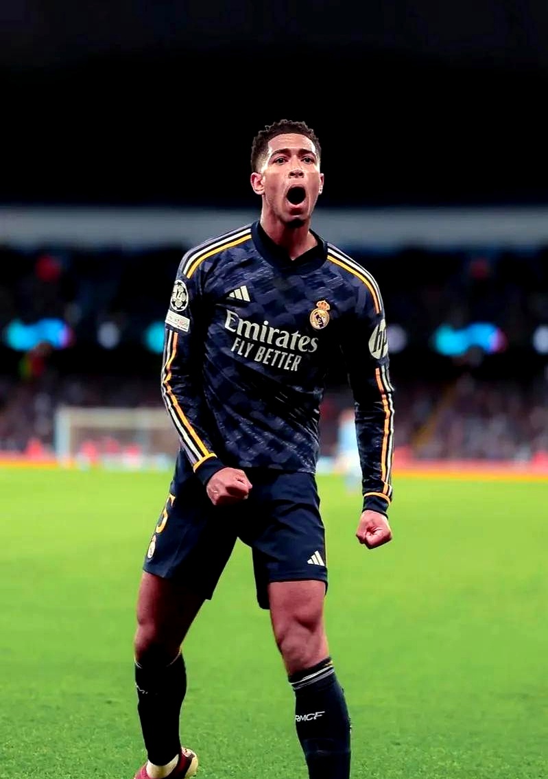 皇马中场实力出众，控制比赛节奏