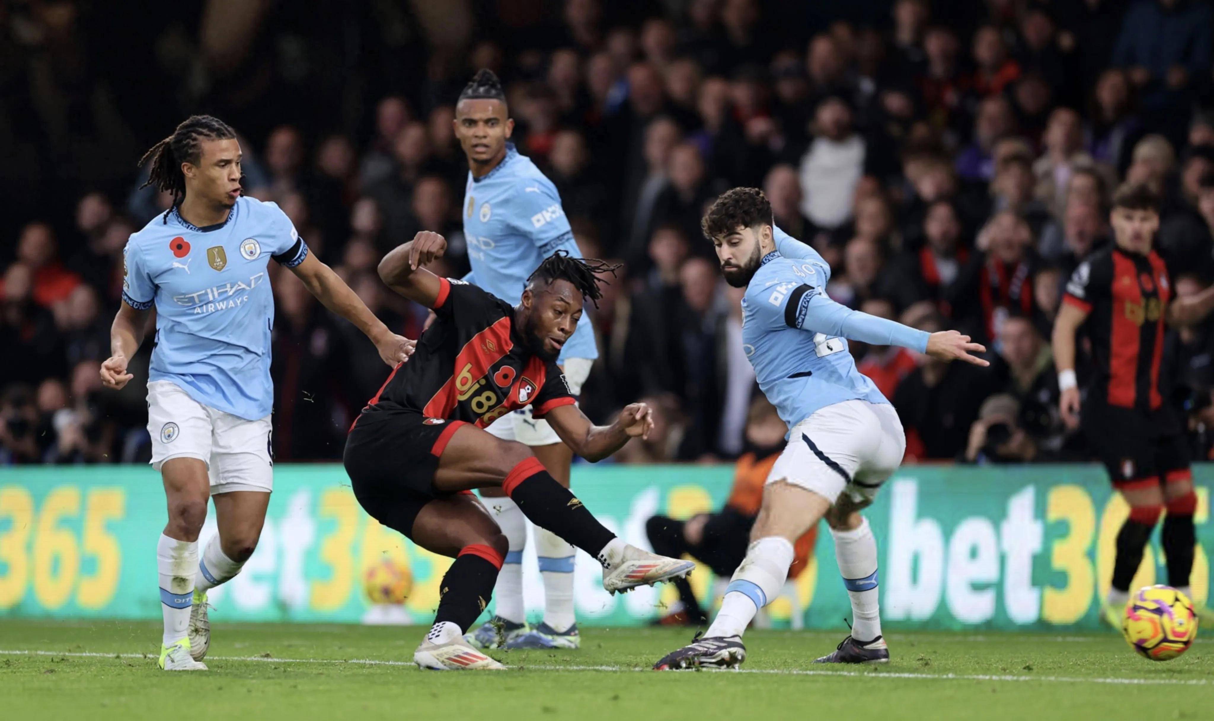 曼联抢胜切尔西，欧冠出线前途无尽遥远