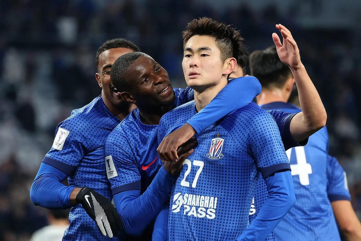 沙特球队在亚冠比赛中奋起直追 沙特球队在亚冠比赛中奋起直追