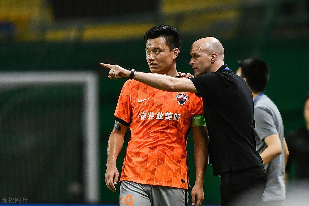 吉林球队大败,教练迫切要求改变战术 吉林球队大败,教练迫切要求改变战术