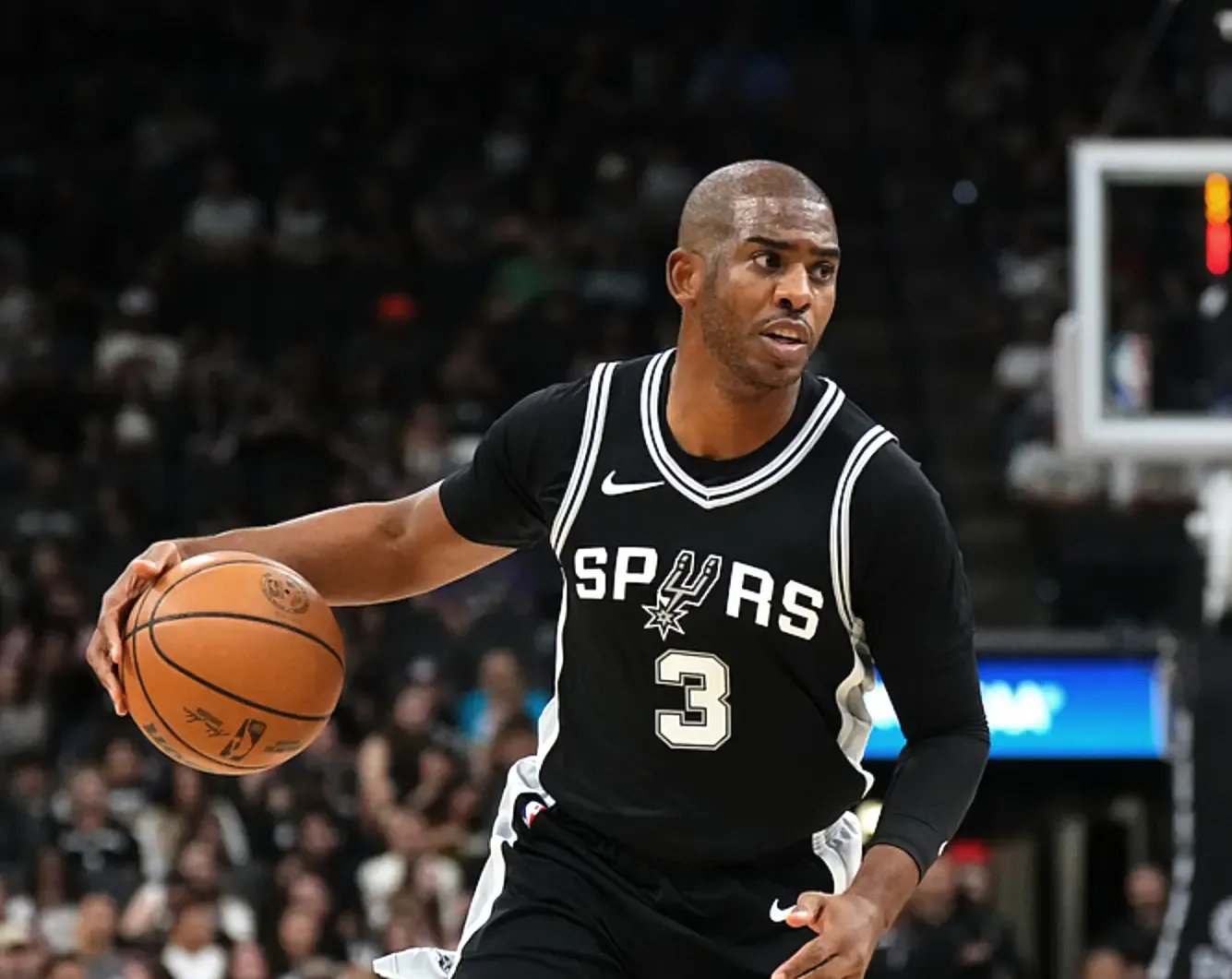 马刺遭遇客场失利，球队战绩不稳定