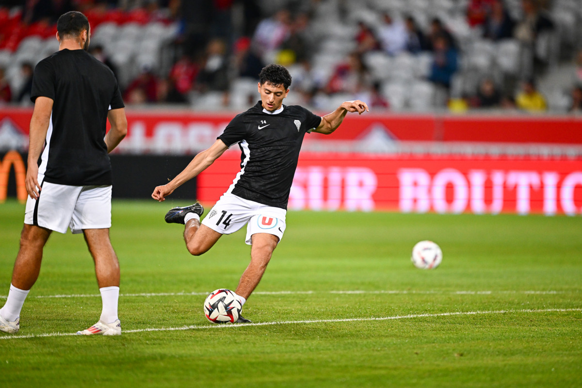 荷兰不敌波黑，遭遇小组赛第一败