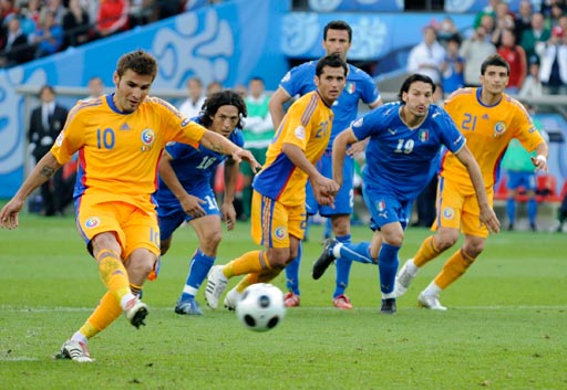 西班牙客场-大胜罗马尼亚，罗德里戈梅开二度