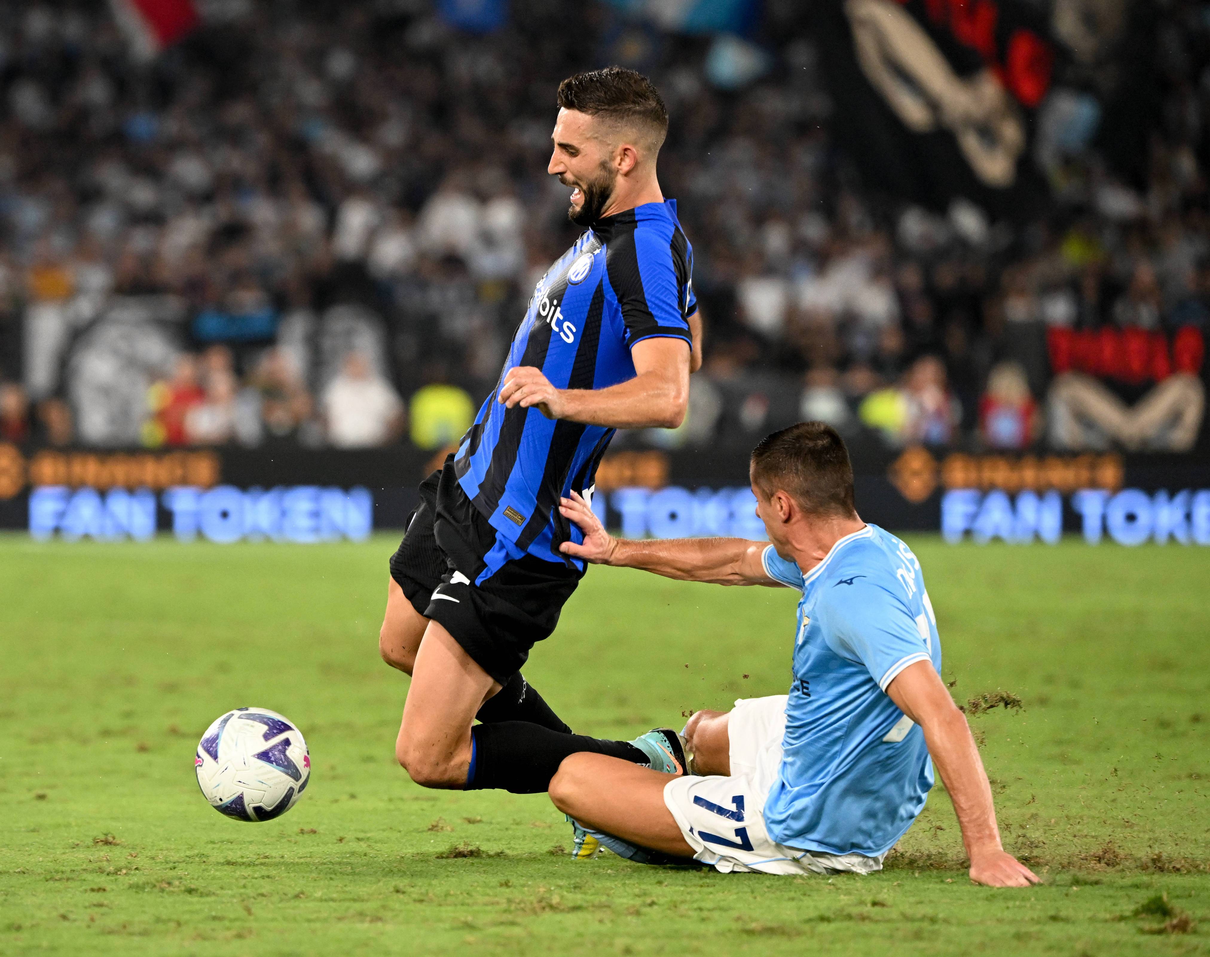 包含米兰德比进球消失，球迷倒吸一口冷气的词条