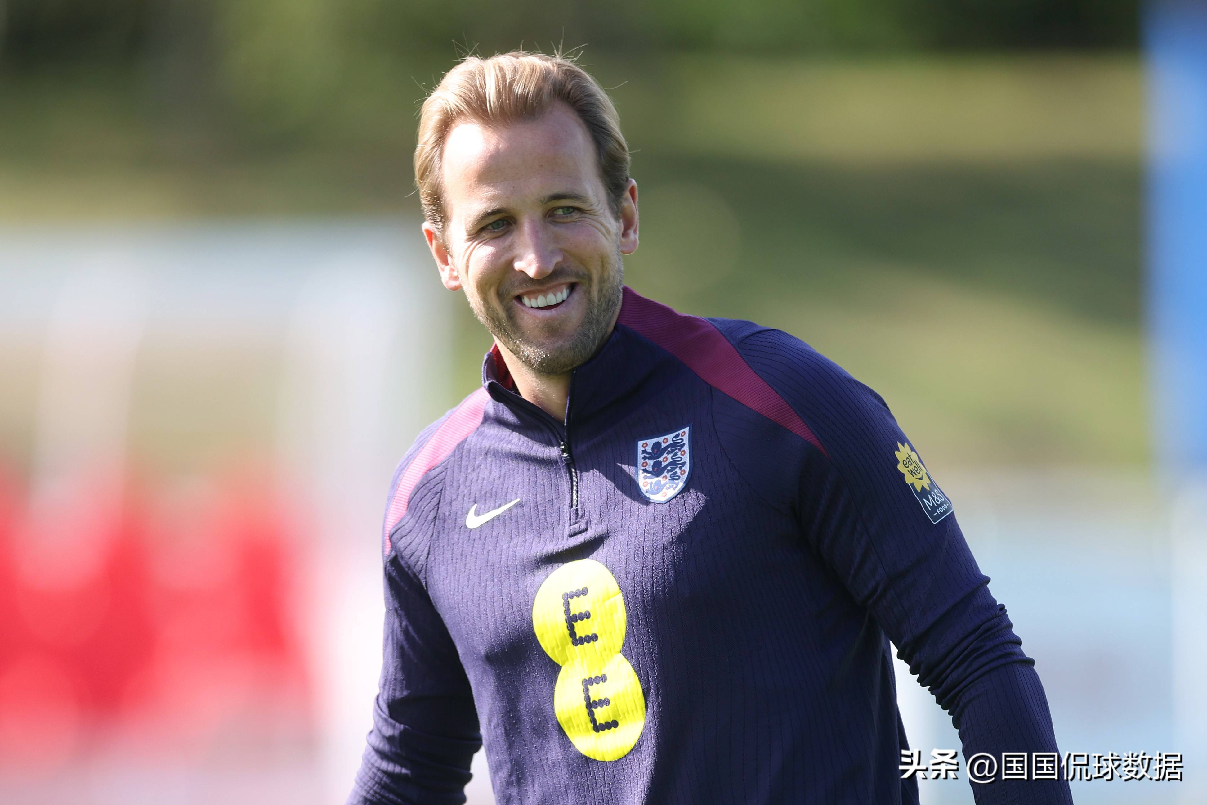 包含英格兰再胜安道尔，继续保持全胜纪录的词条