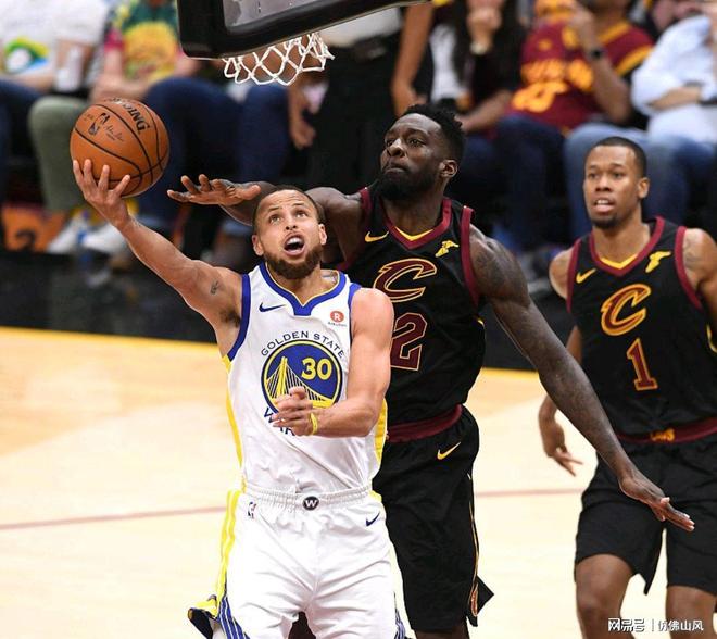 勇士再胜76人，取得五连胜
