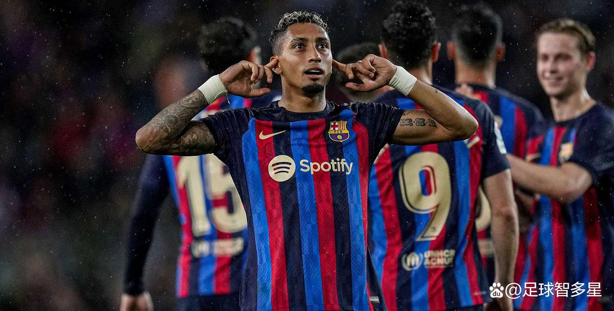 欧洲豪门巴塞罗那俱乐部宣布签下巴西新星，引发球迷狂热讨论的简单介绍