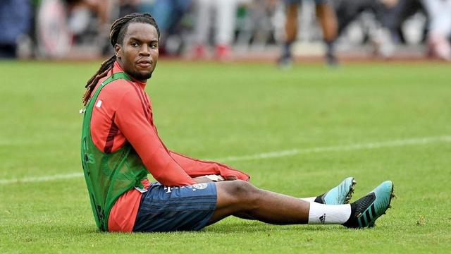 柏林赫塔队员金童受伤，或将缺席接下来的比赛的简单介绍